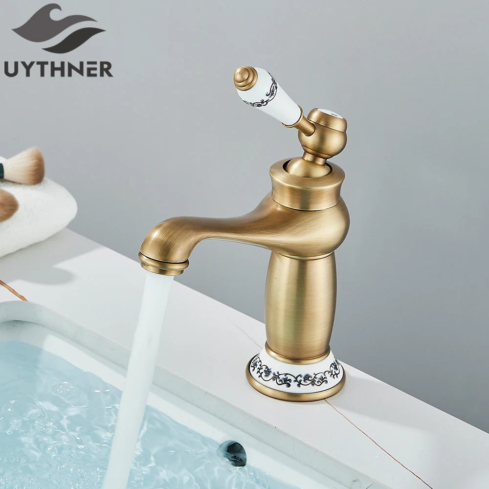 Kitchen Sink Faucets Antique Brass Single Handle Kitchen Basin Faucets Deck Mounted Hot & Cold Water Mixer Basin Sink Taps