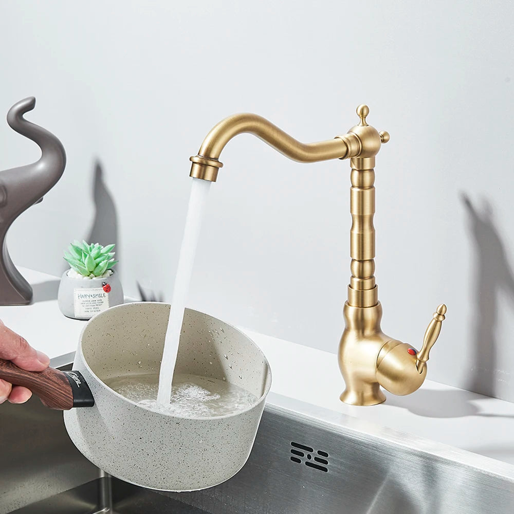 Kitchen Sink Faucets Antique Brass Single Handle Kitchen Basin Faucets Deck Mounted Hot & Cold Water Mixer Basin Sink Taps